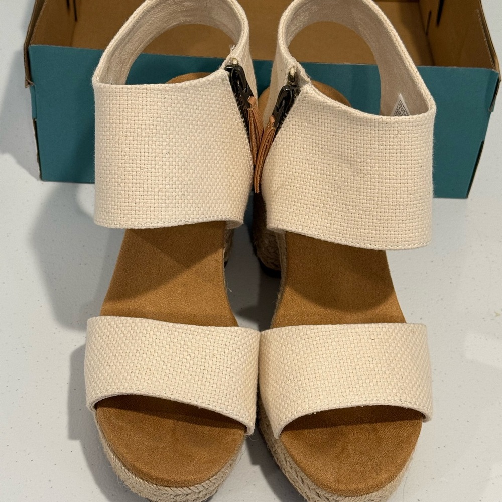 Women's TOMS Sandals